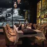 苏姆屯图里酒店 4*