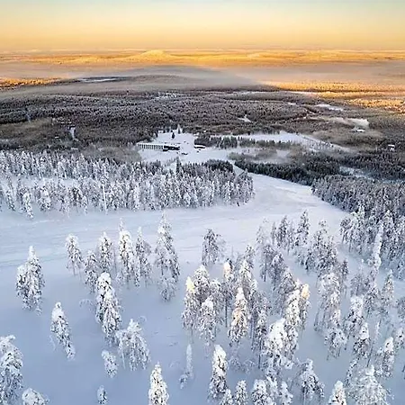 Hotel Hotelli Suomutunturi 4*
