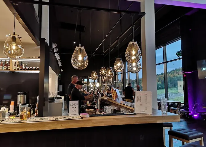 מלון Hotelli Suomutunturi 4*