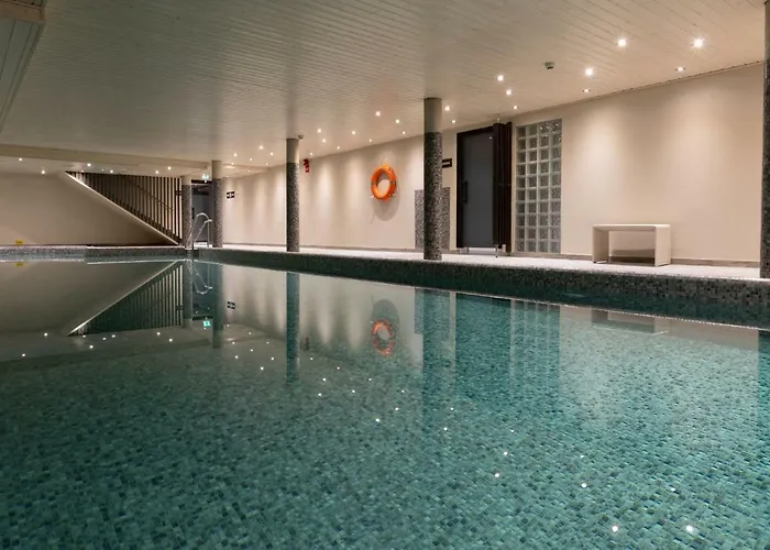 מלון Hotelli Suomutunturi Suomutunturi